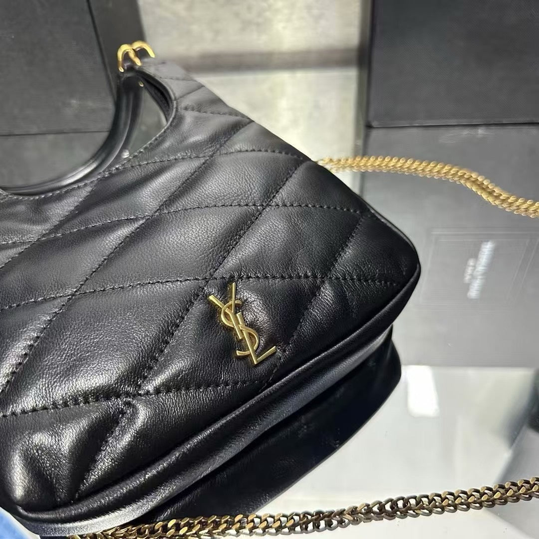 Y-Sade hobo