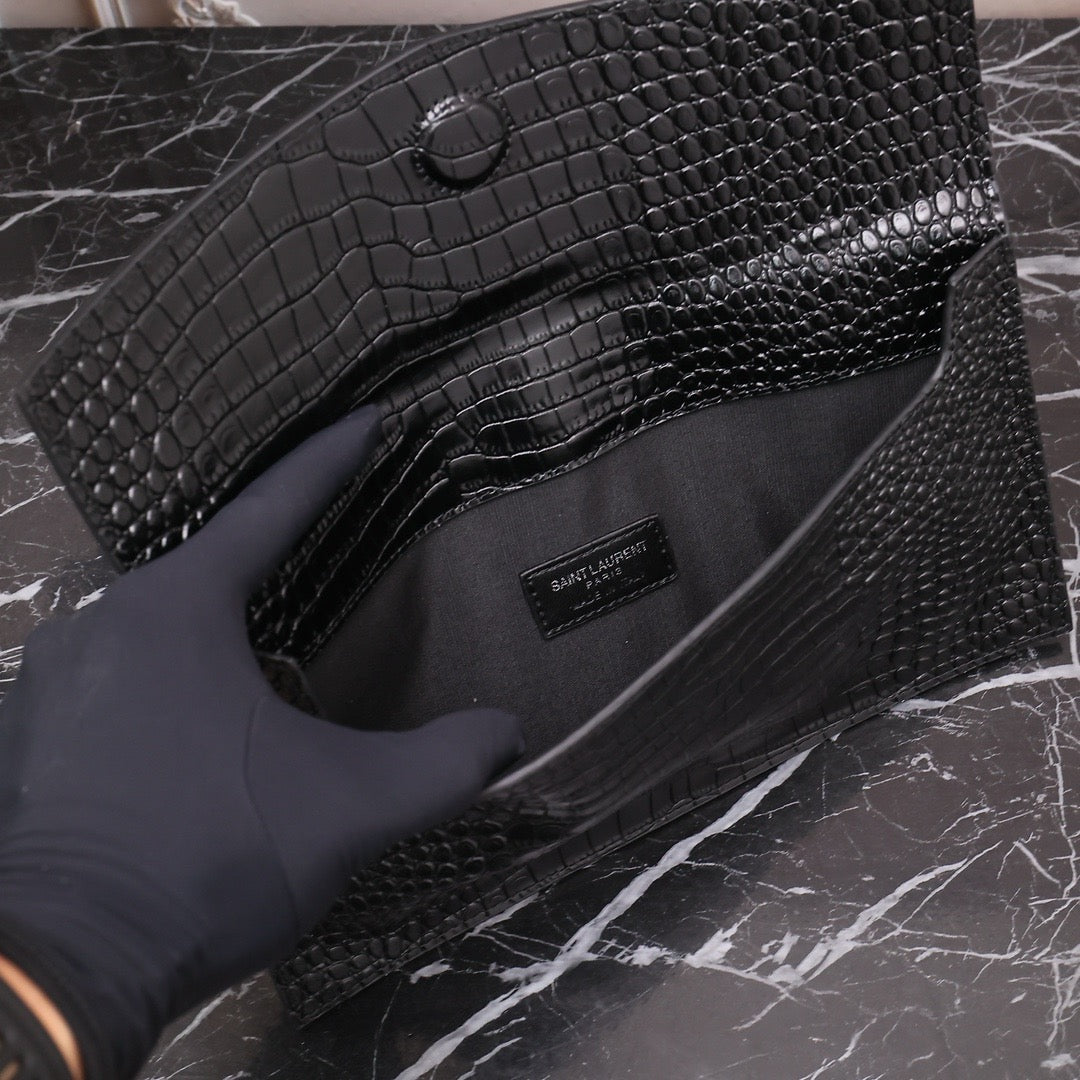 Y-New clutch bag