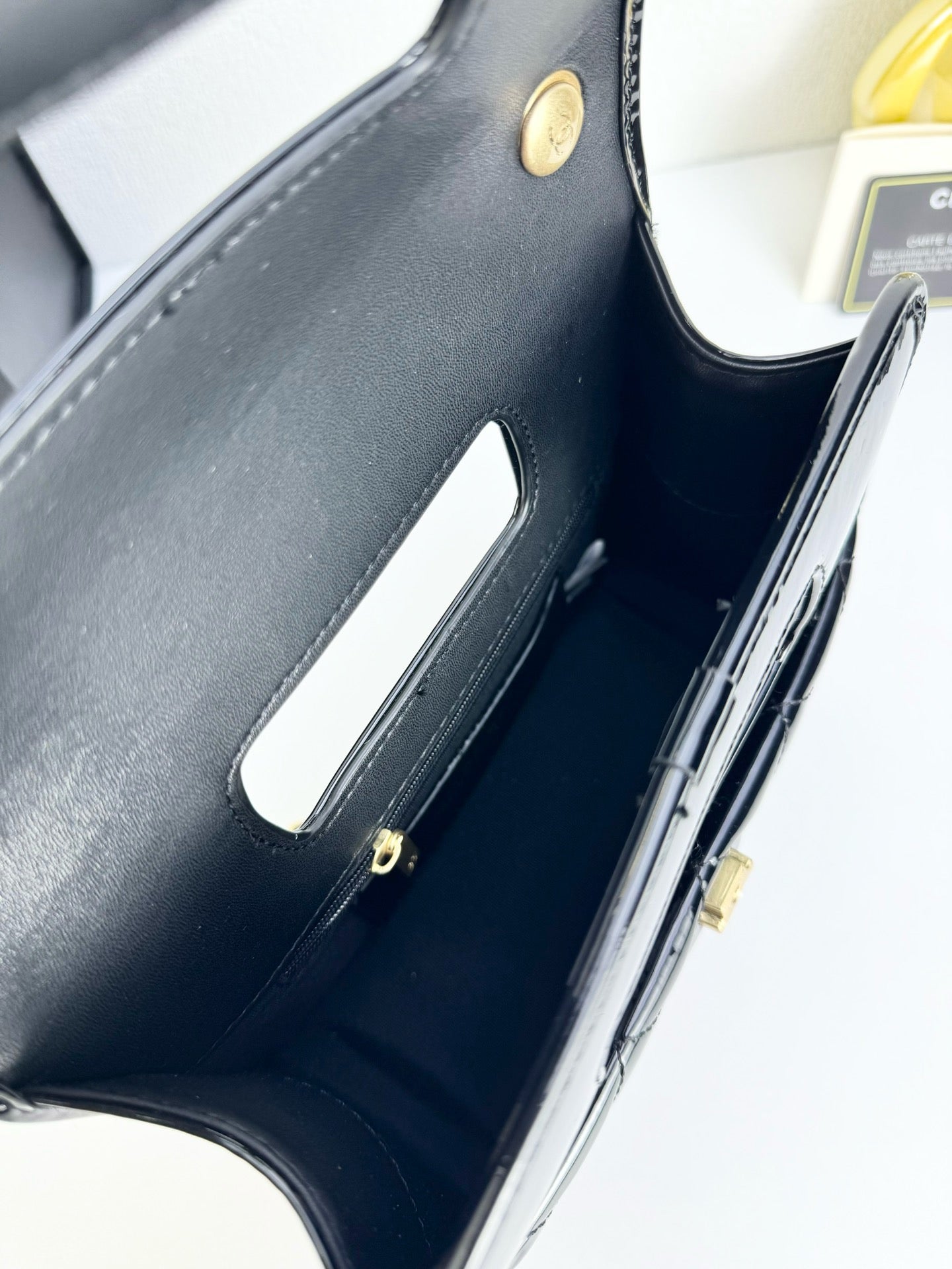 CE-Crossbody briefcase