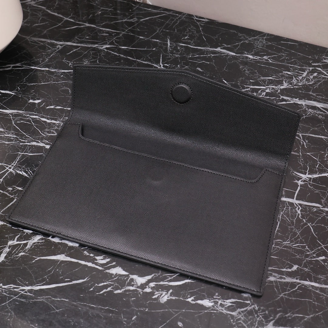 Y-Uptown clutch bag