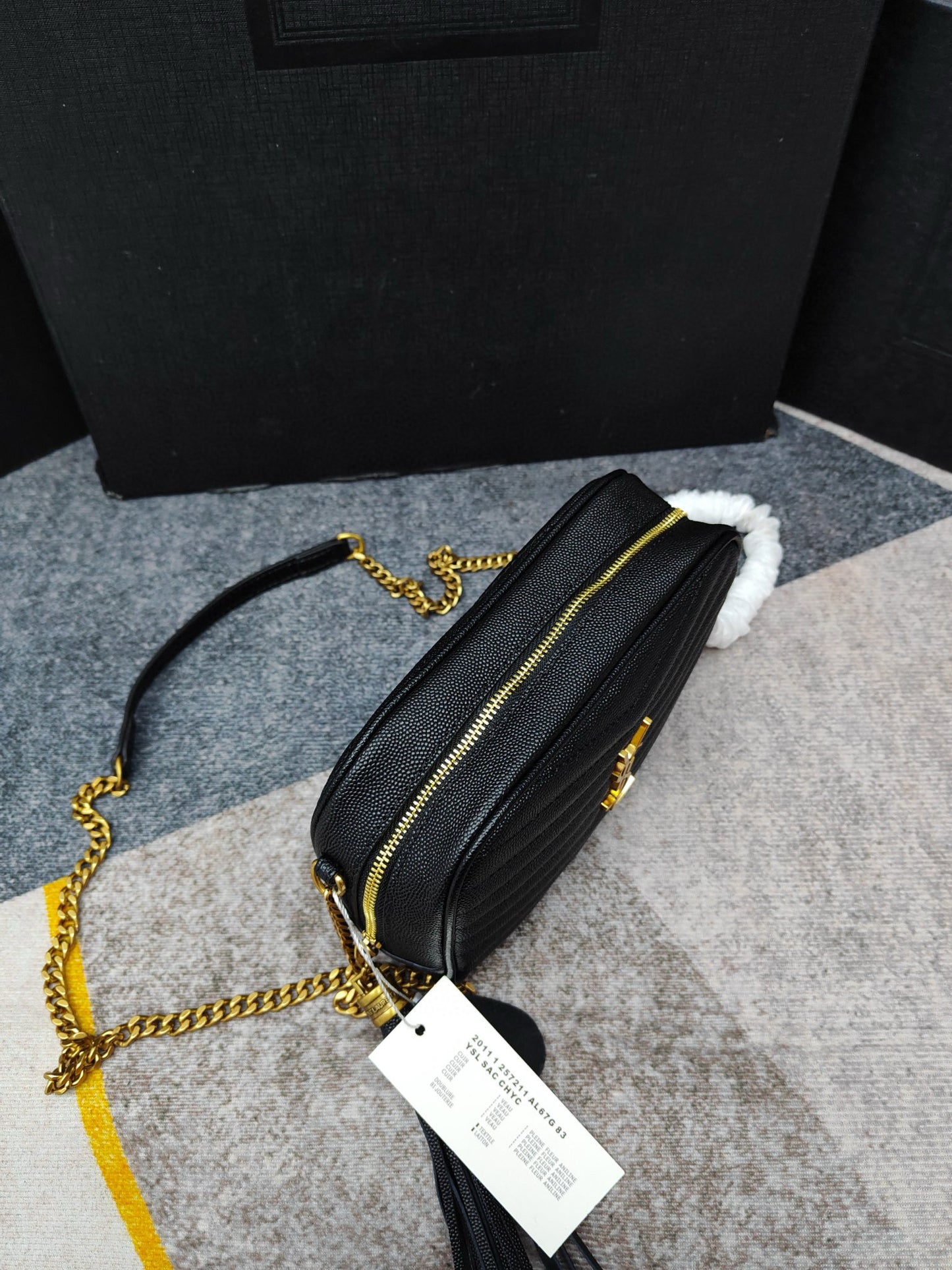 Y-Cowhide caviar camera bag