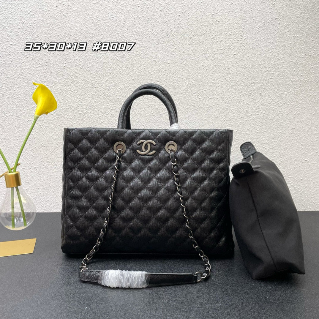 CE-Soft calfskin shopping bag