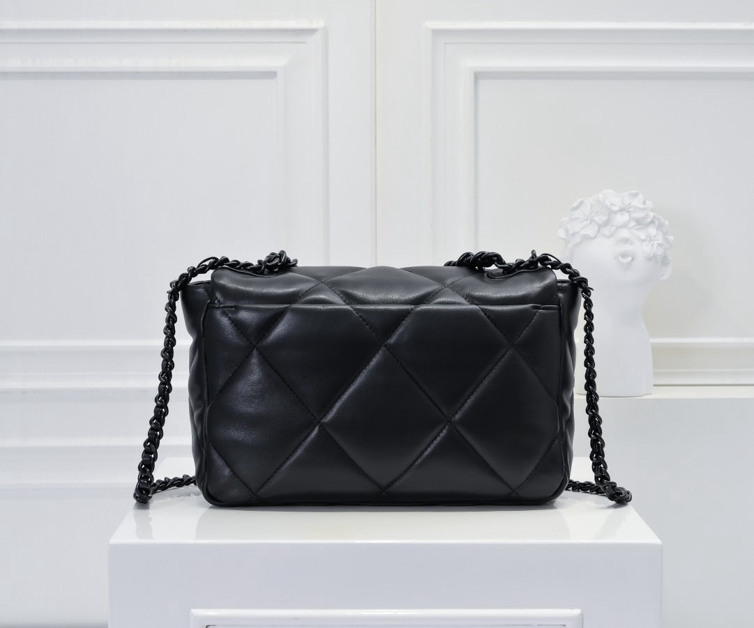 CE-Black sheepskin Handbag