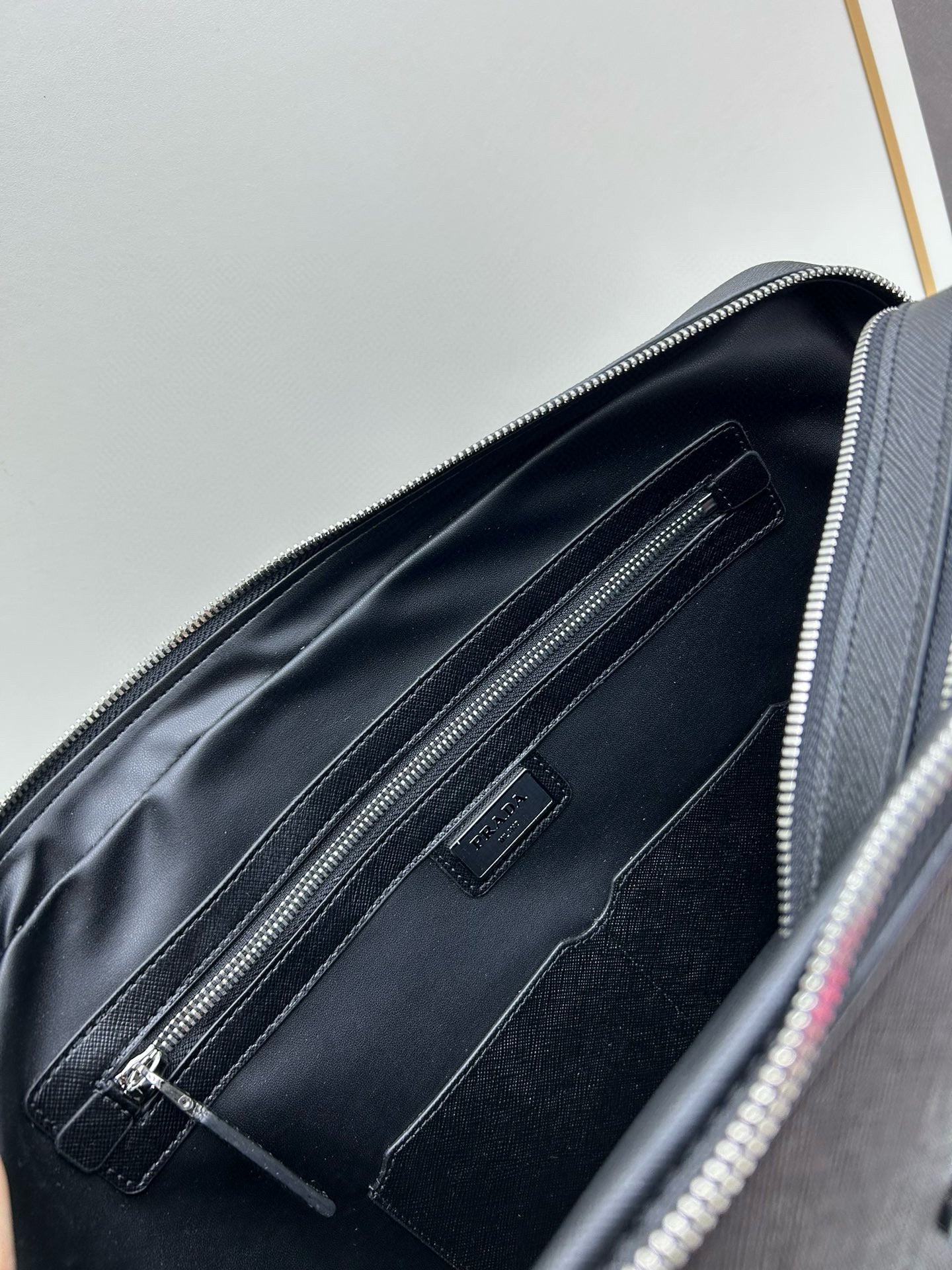 P-Double layer briefcaseDouble layer briefcase