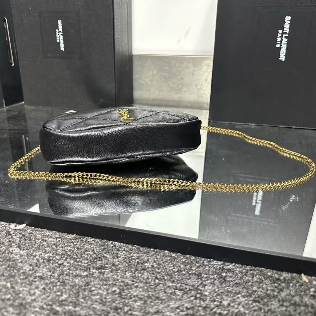 Y-Sade hobo