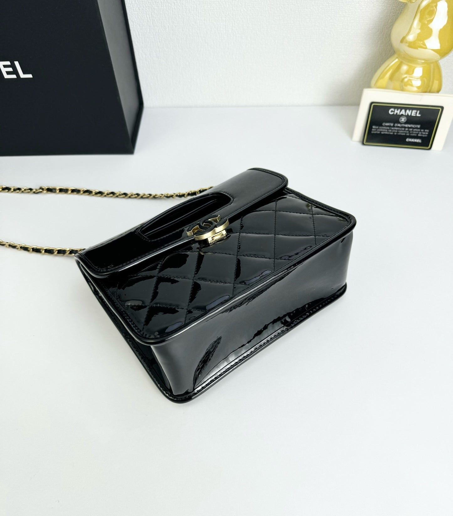 CE-Crossbody briefcase
