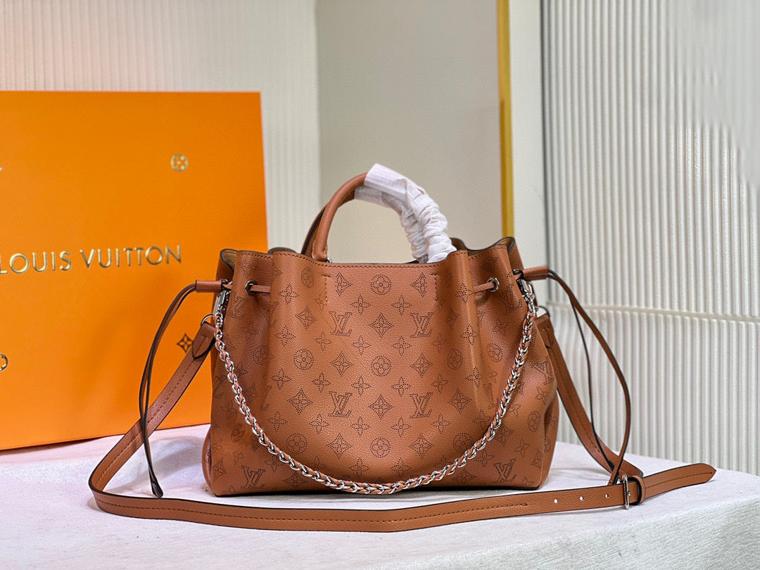 L-BELLA TOTE