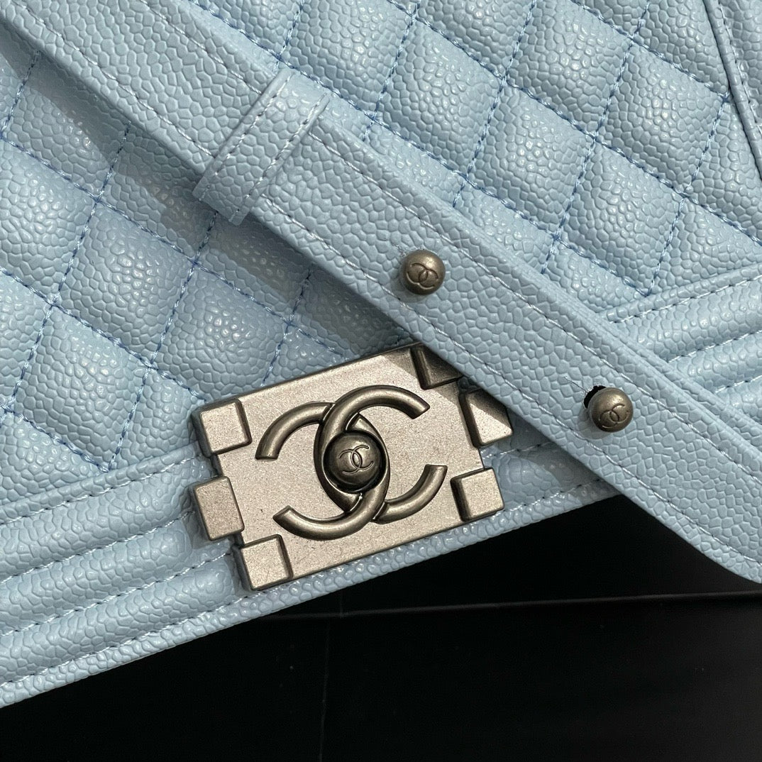 CE-Antique silver buckle