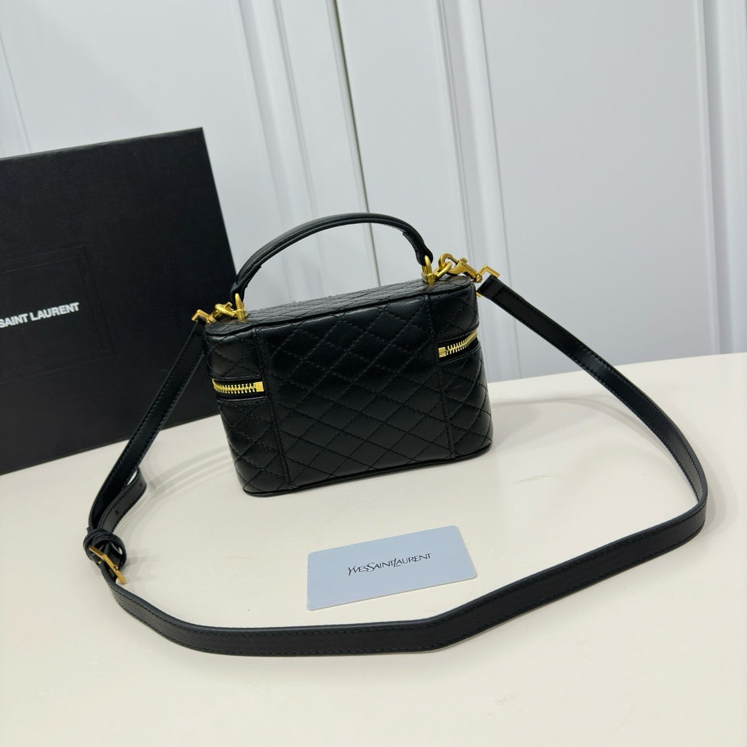 Y-GABY VANITY BAG