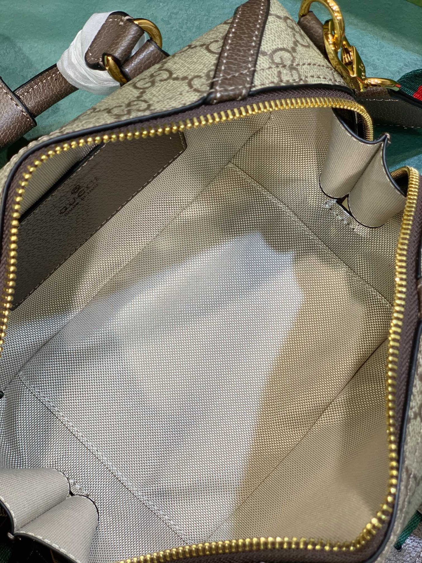 G-travel bag