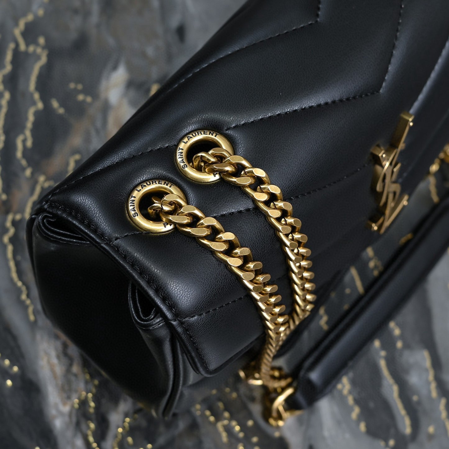 Y-Crossbody bag