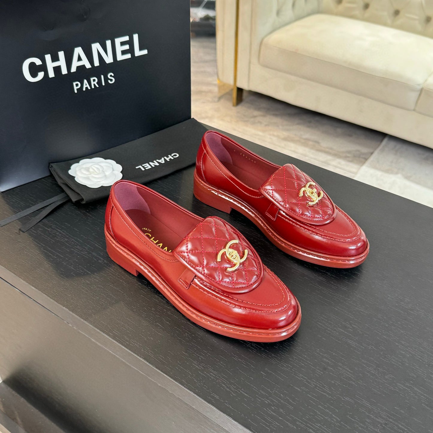 CE-Classic clamshell loafers