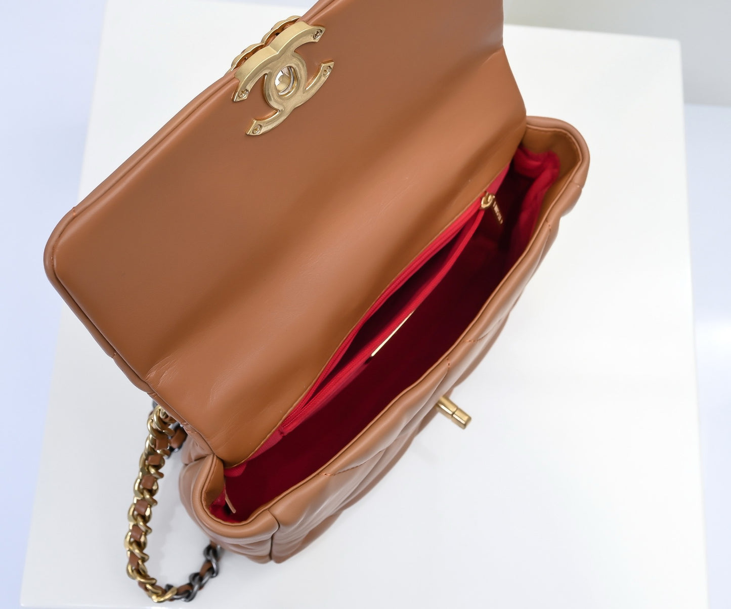 CE-Small gold buckle maroon sheepskin