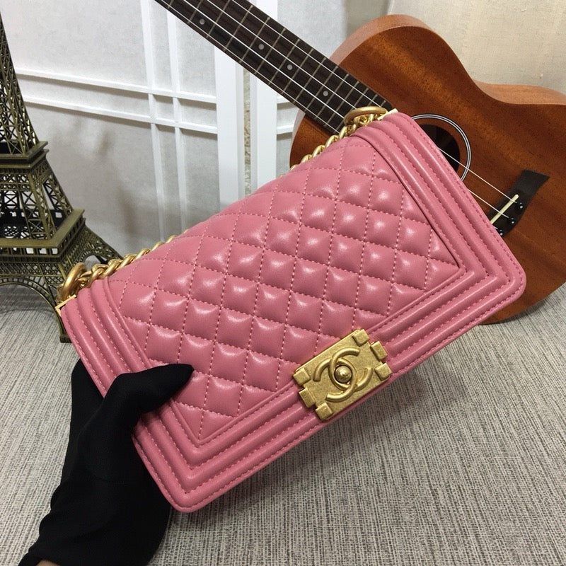 CE-Pearl chain bag