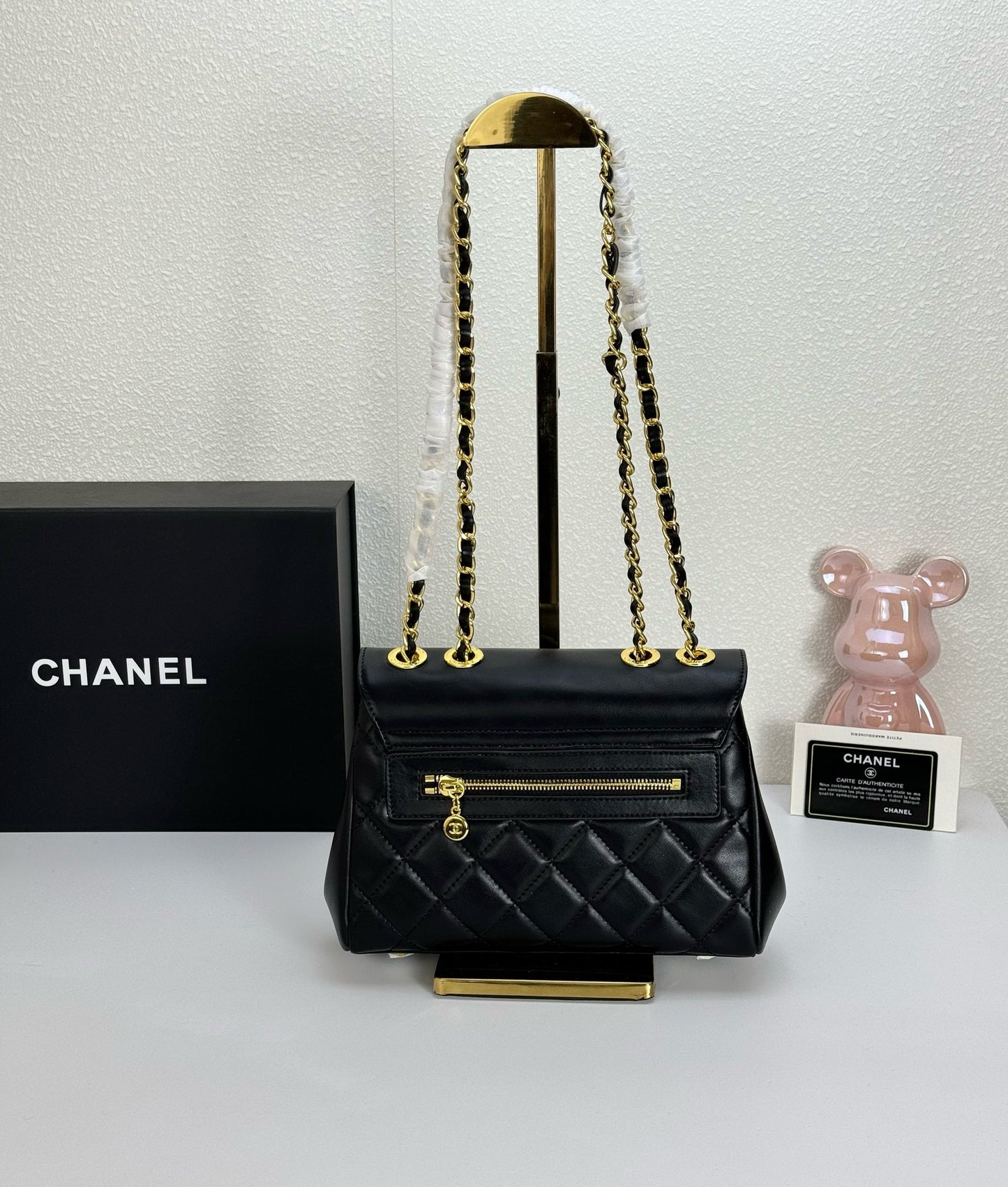 CE-Medieval embossed chain bag sheepskin!