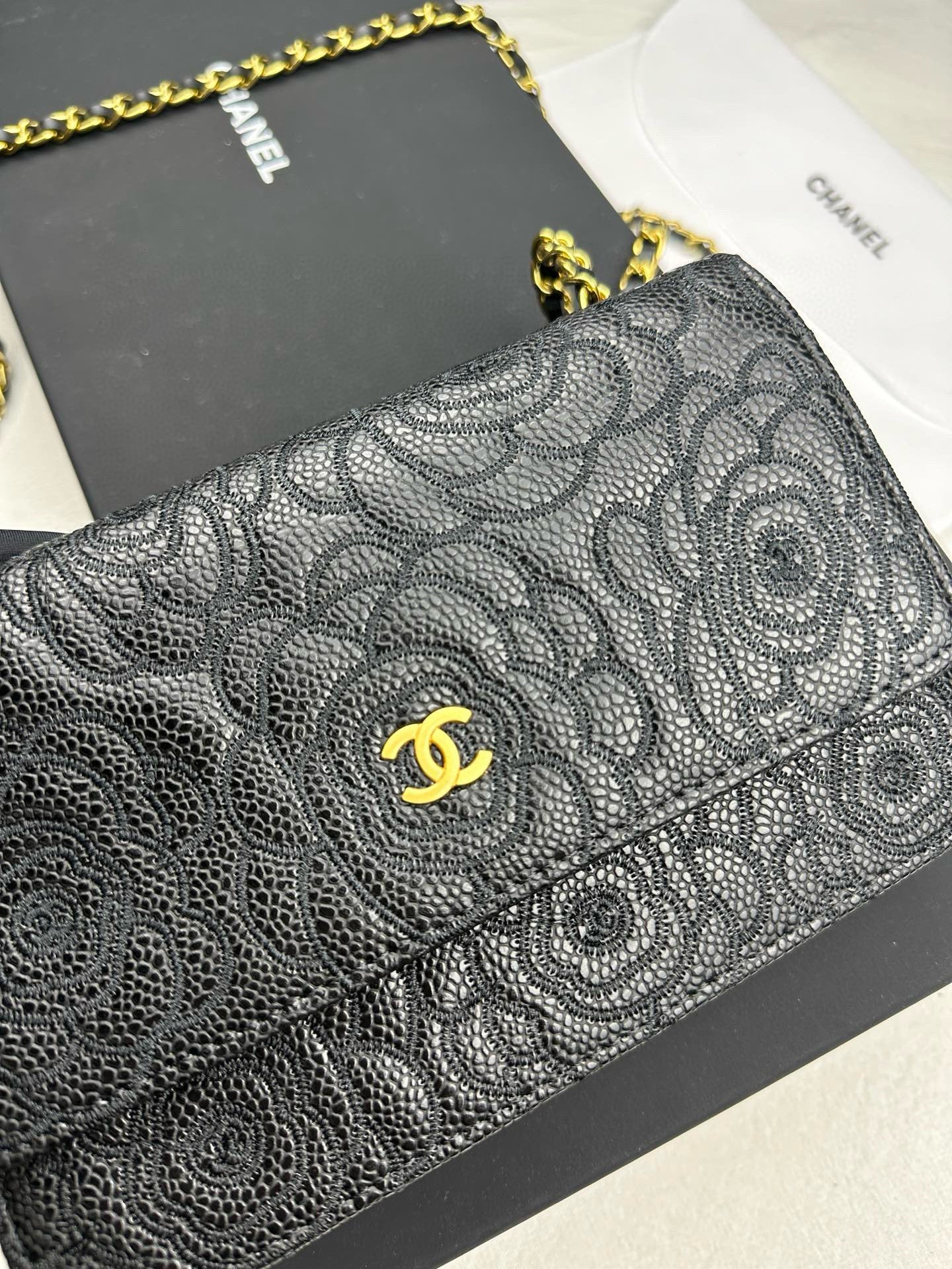 CE-WOC classic fortune bag