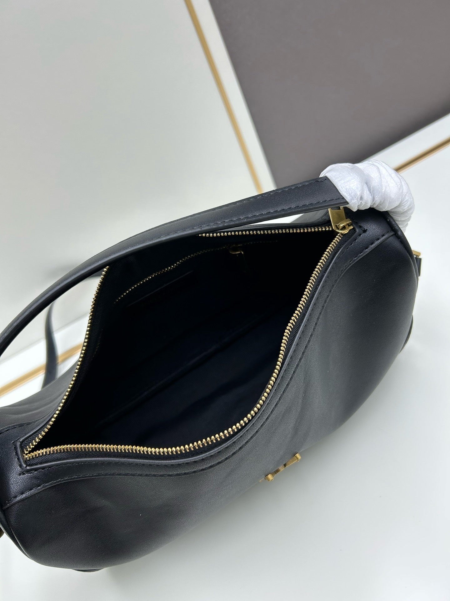 Y-Camera Supple bag π
