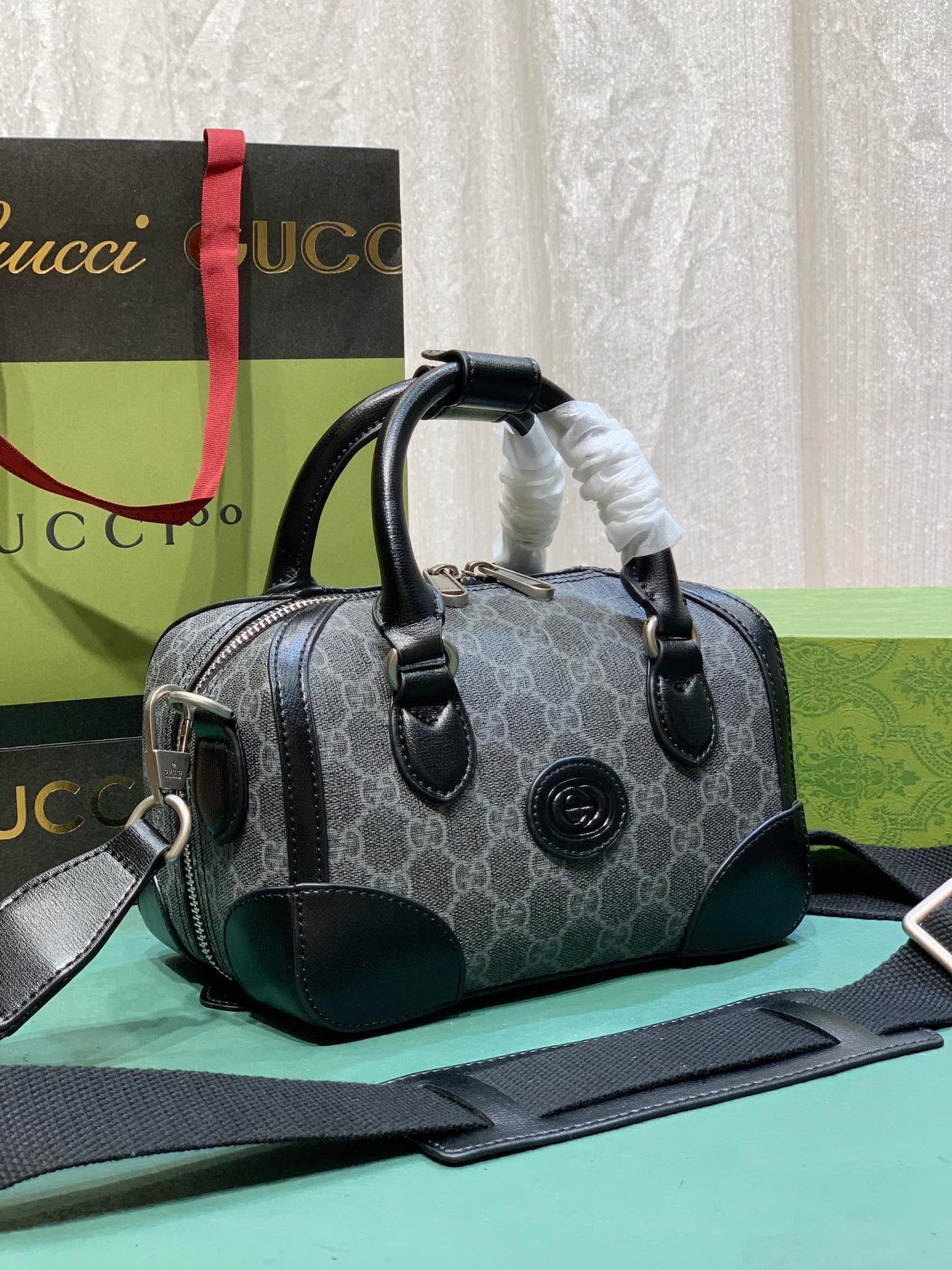 G-travel bag