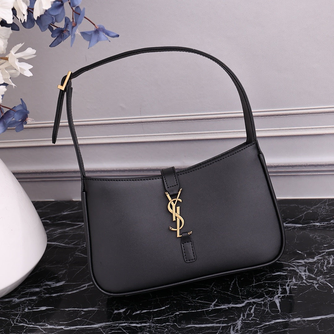 Y-2021 Underarm bag