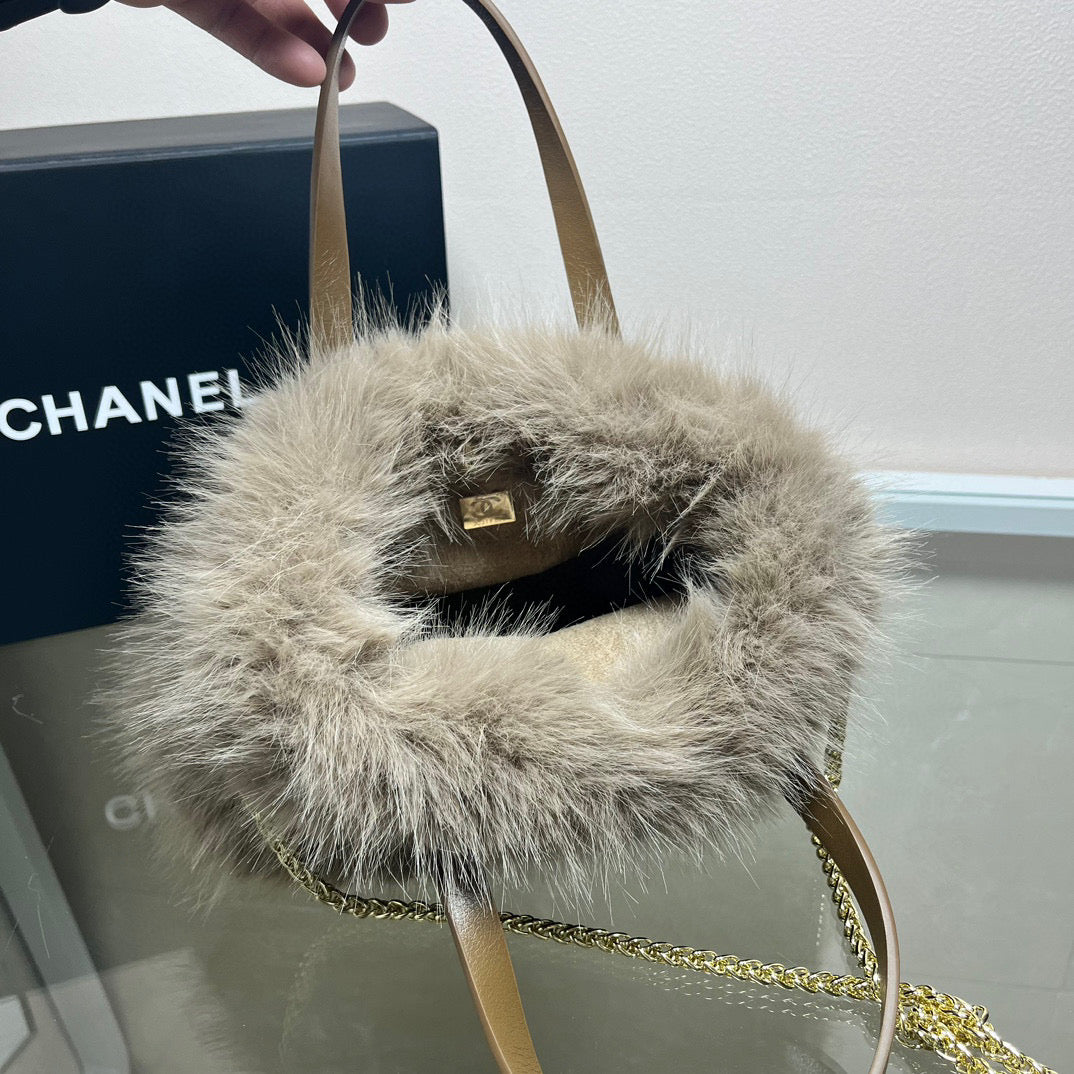 CE-Fur bag bling bling