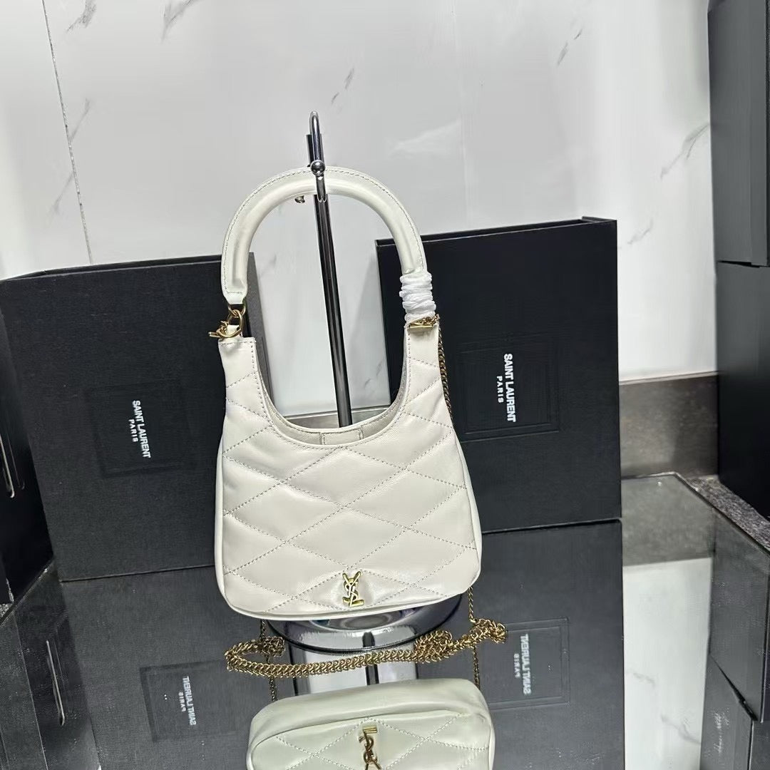 Y-Sade hobo