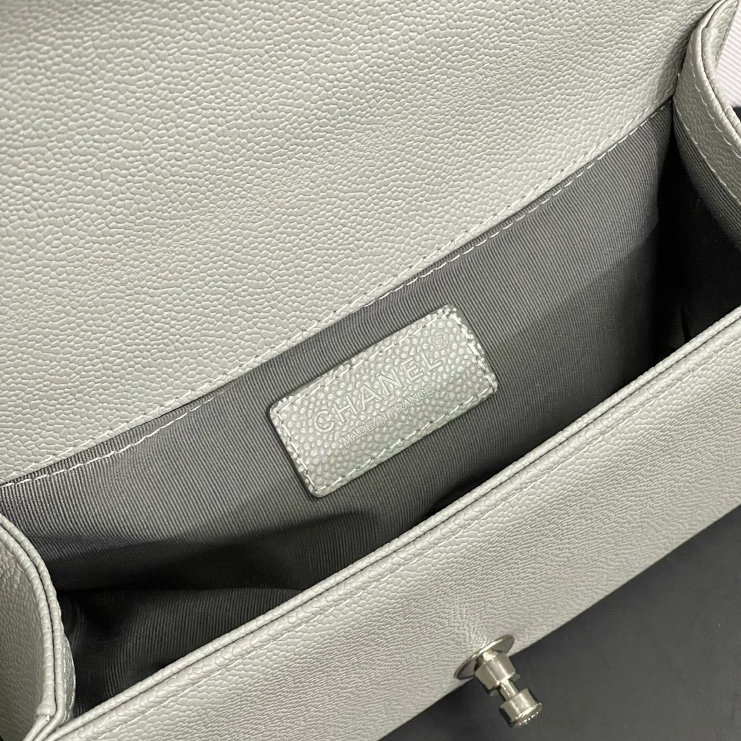 CE-Bright silver buckle Vintage