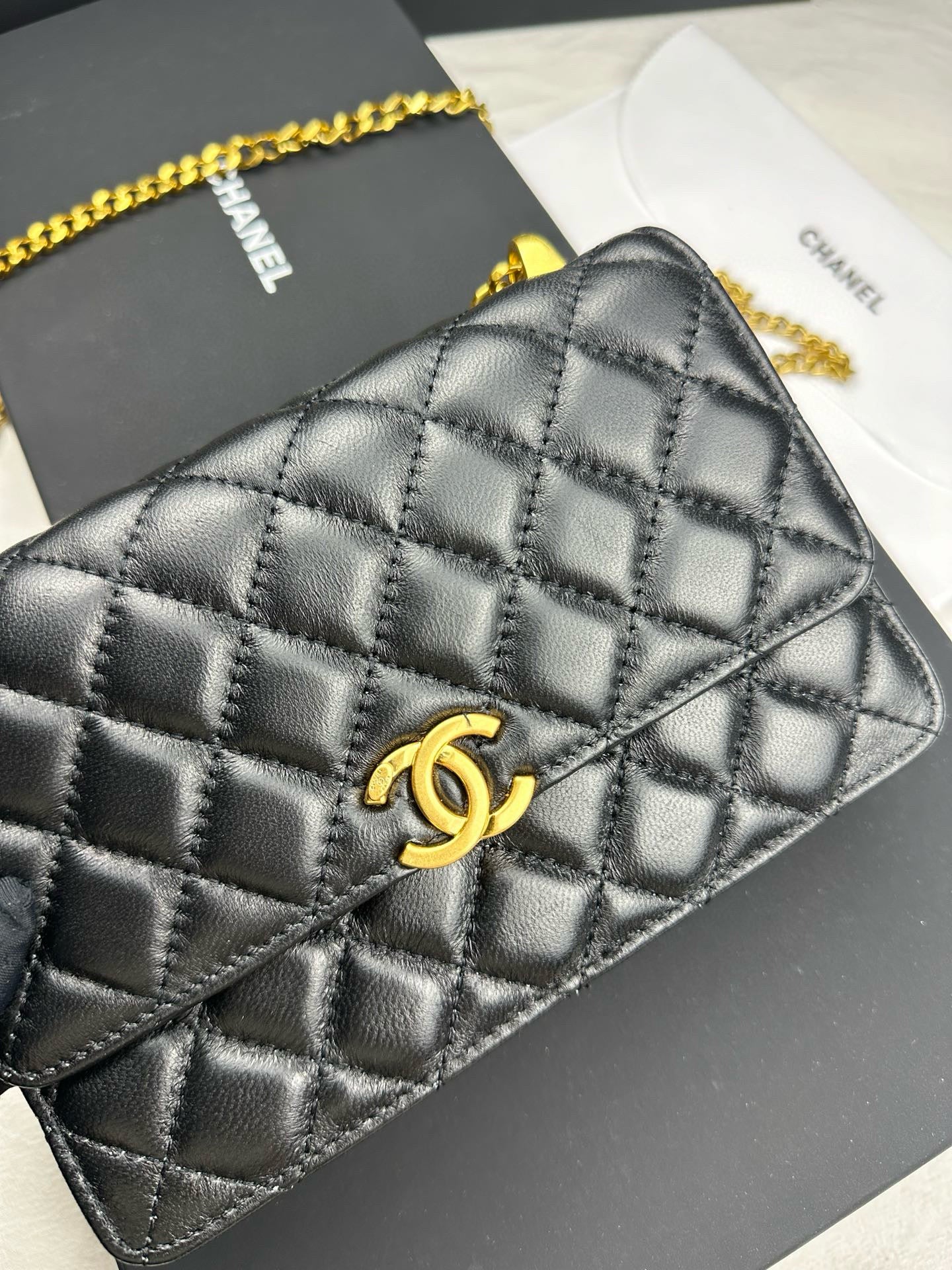 CE-WOC classic fortune bag