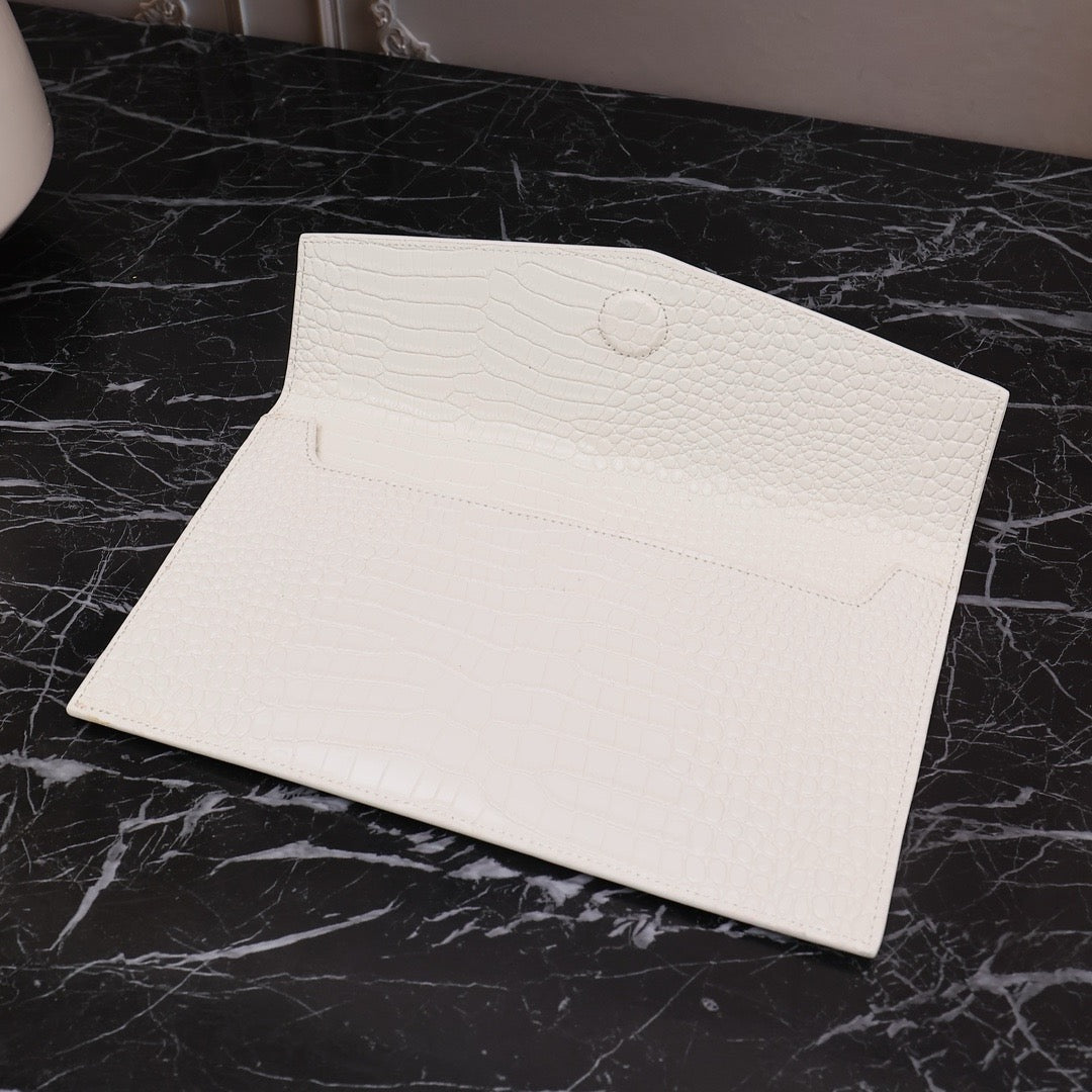 Y-New clutch bag