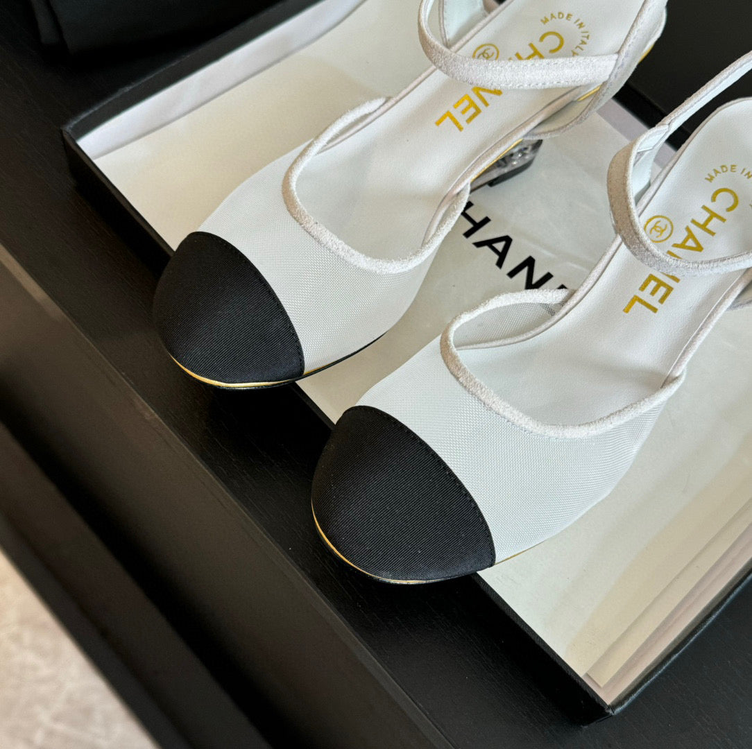 CE-Gauze sandals