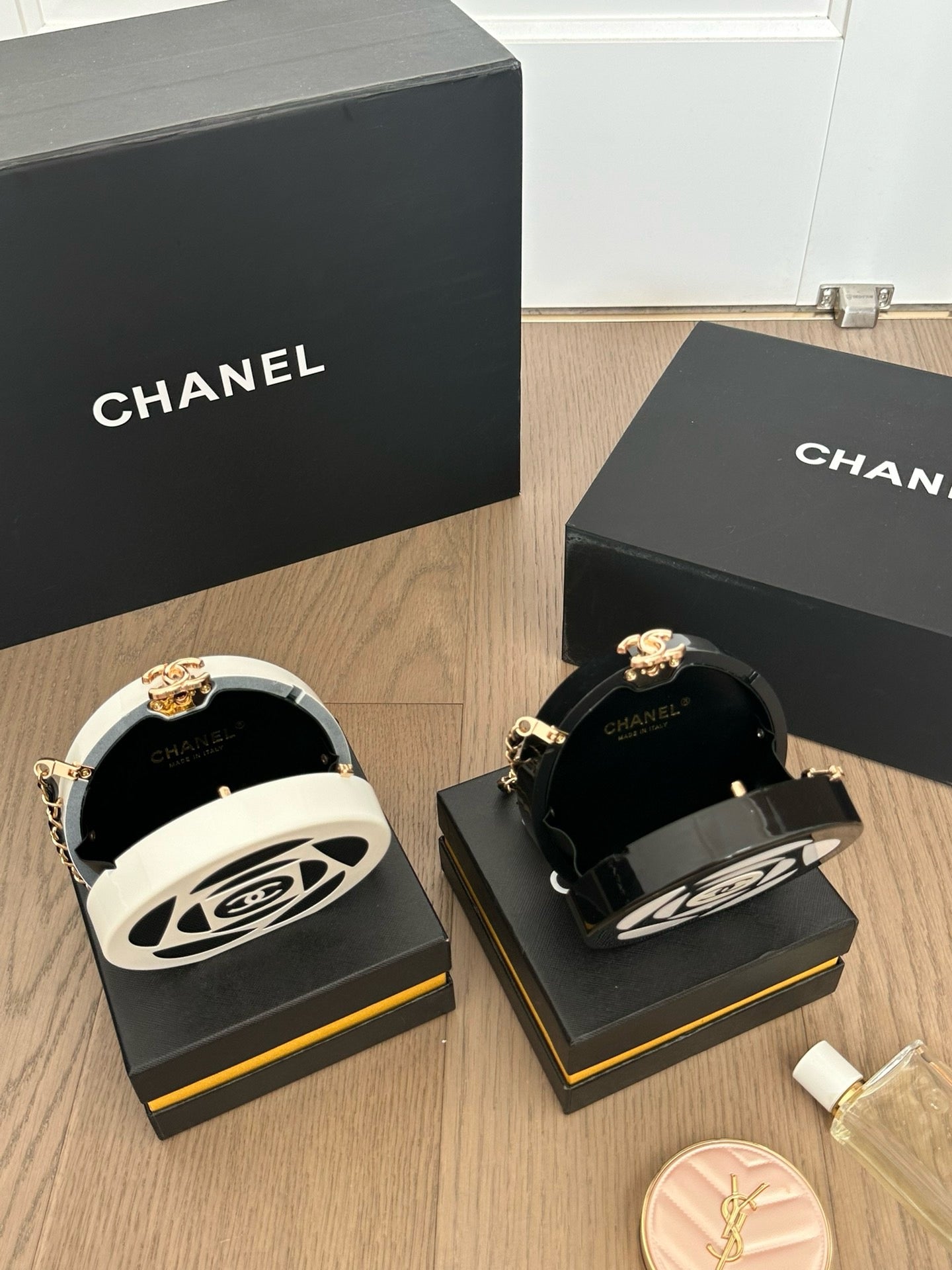CE-Camellia Dinner Bag