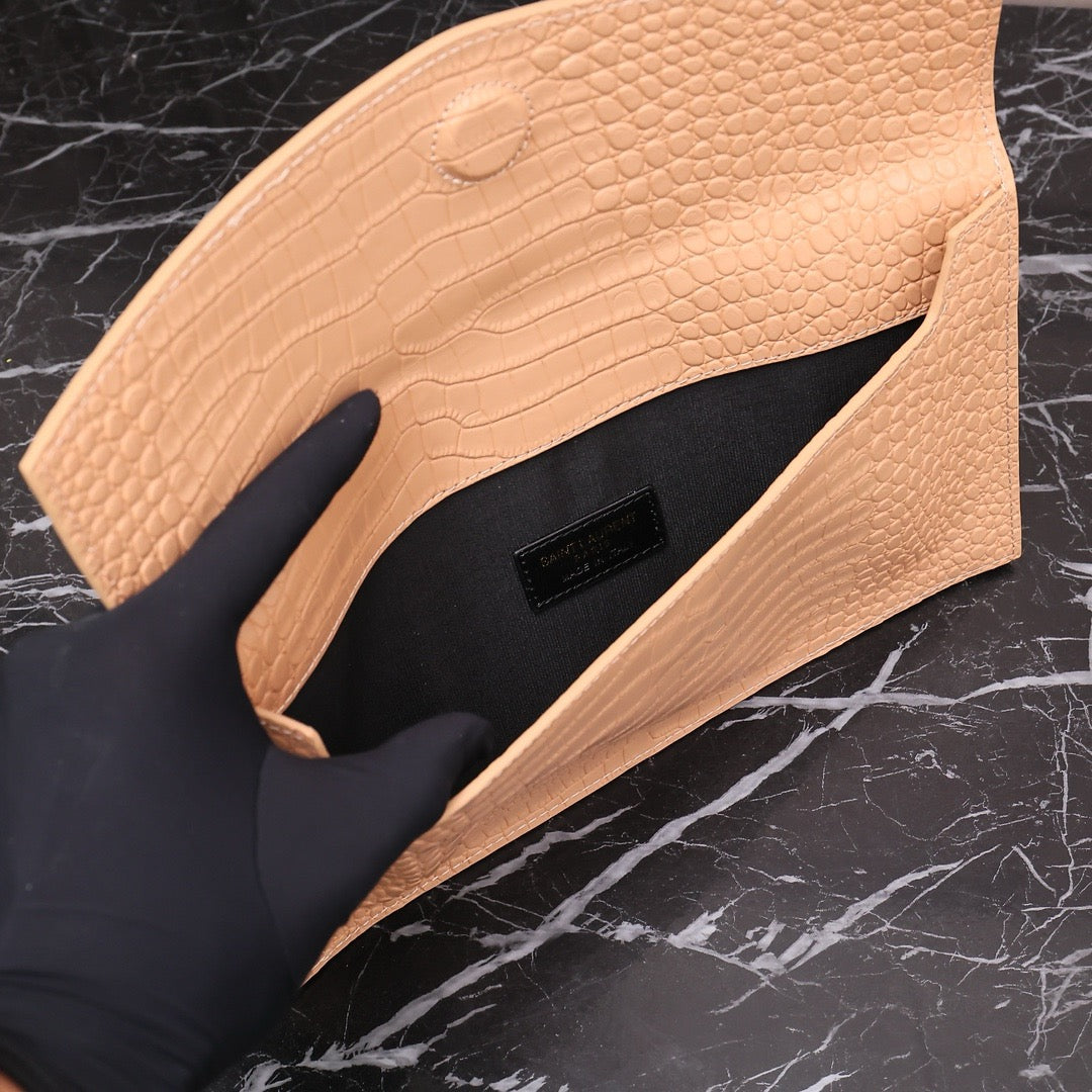 Y-New clutch bag