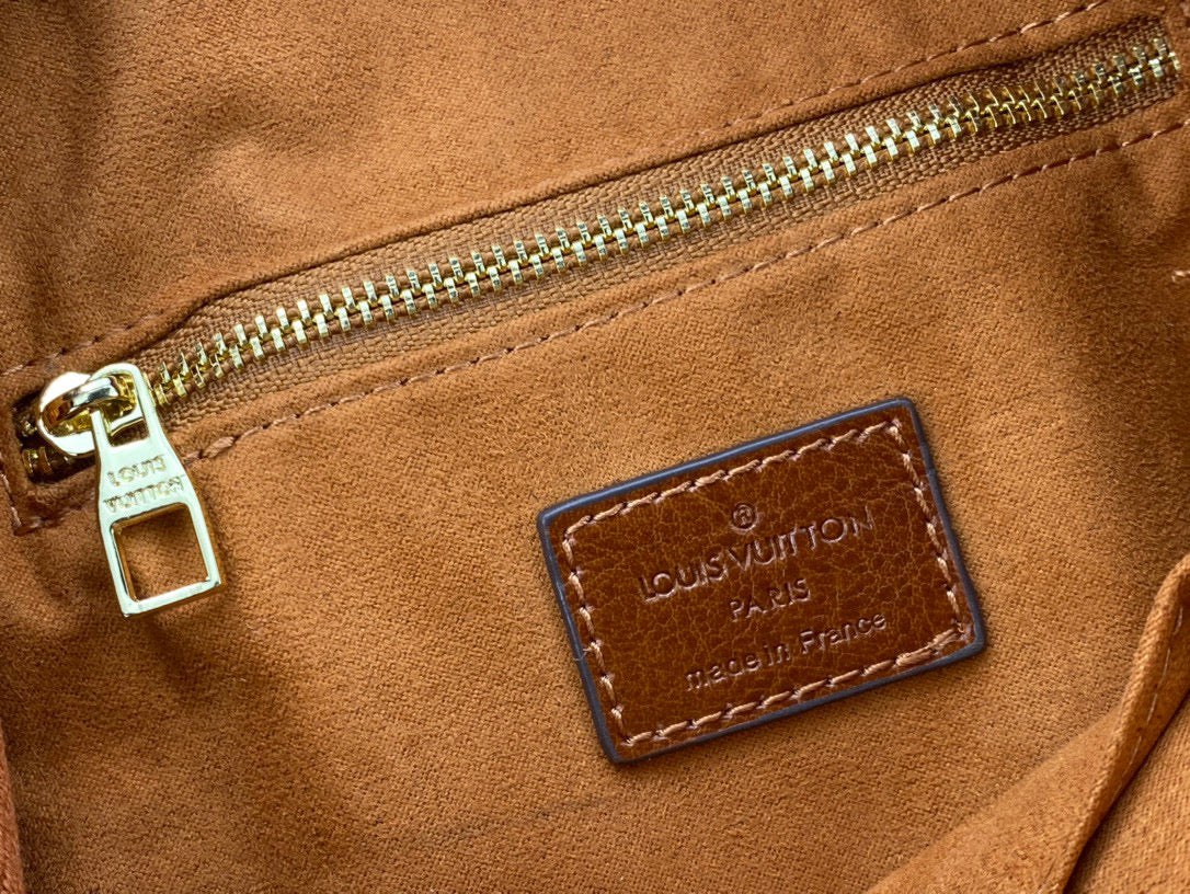 L-Simple and chic