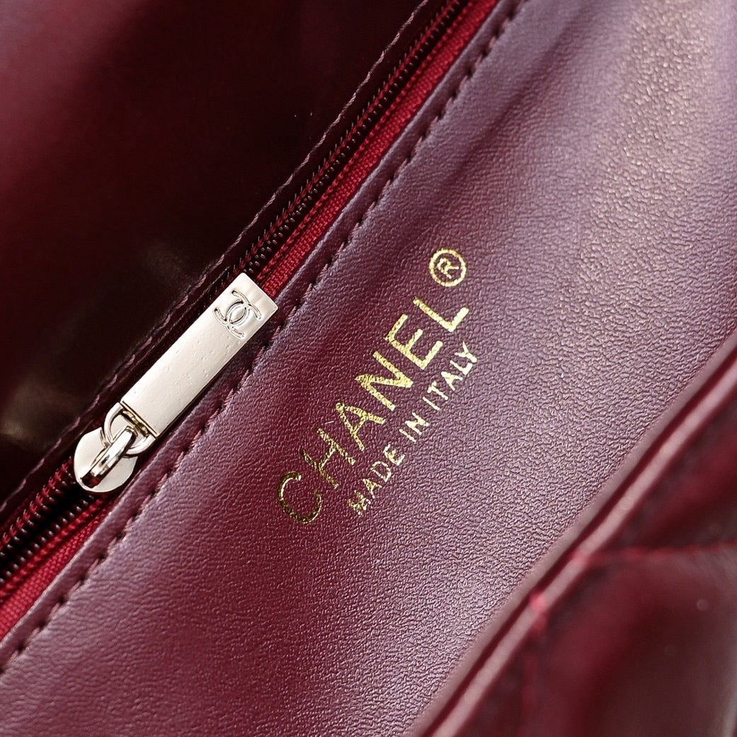 CE-24B Handbags