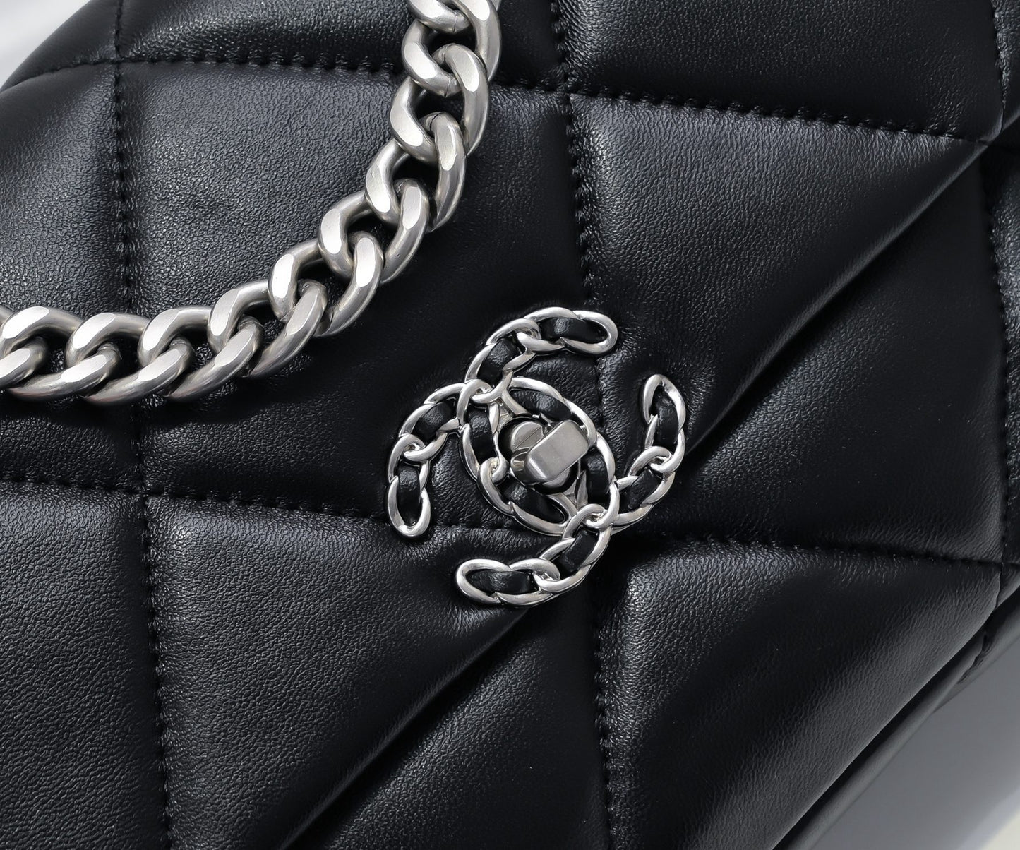 CE-Black sheepskin 19