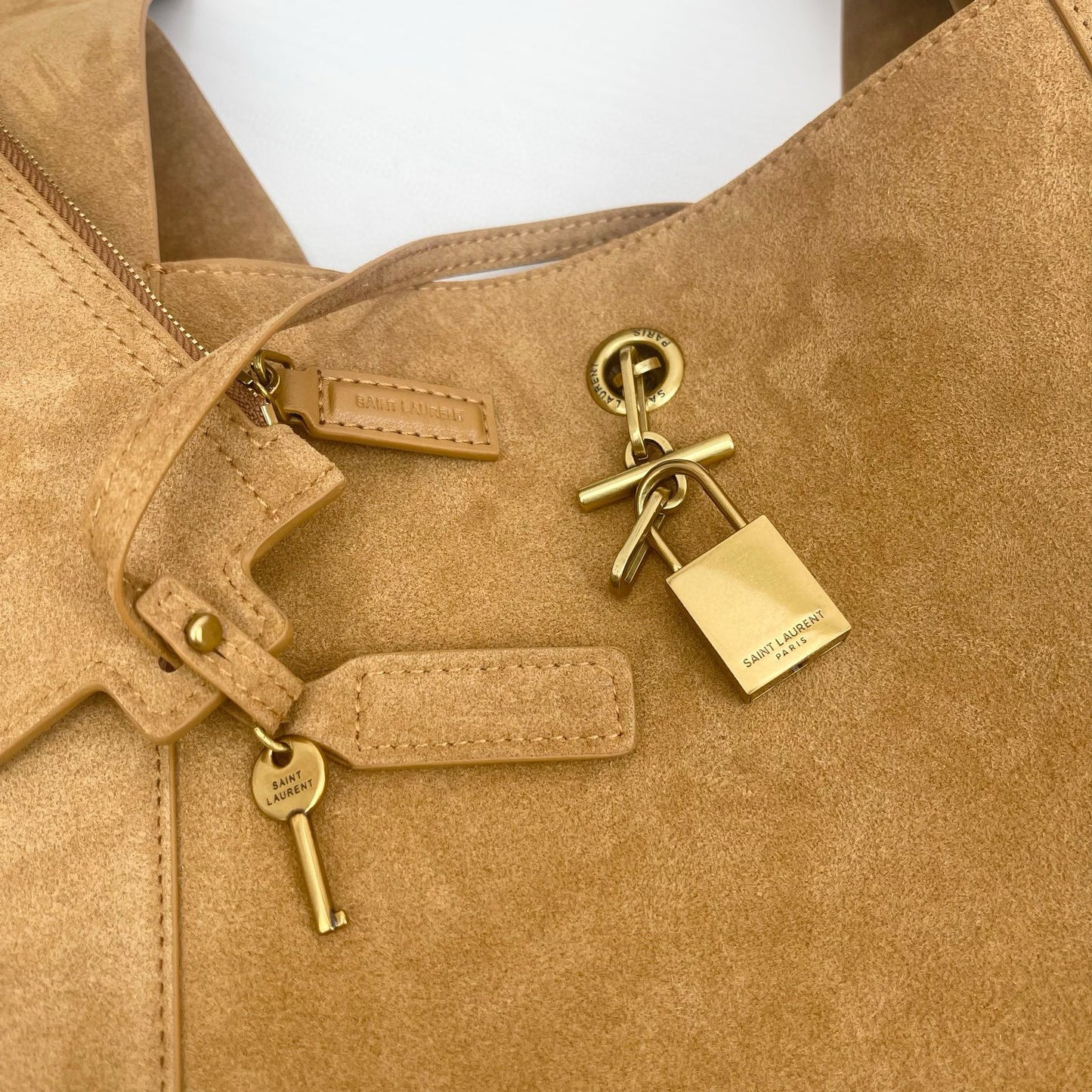 Y-Hobo Shoulder Bag