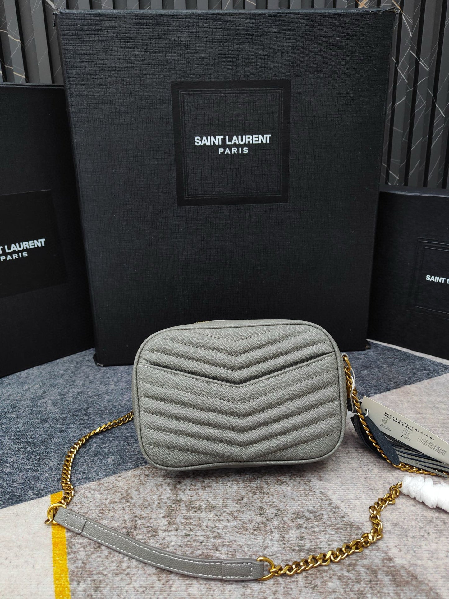 Y-Cowhide caviar camera bag