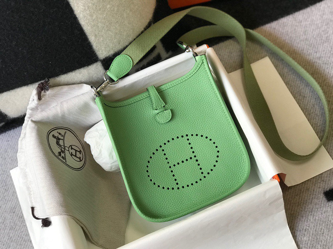 H-Evelyne mini