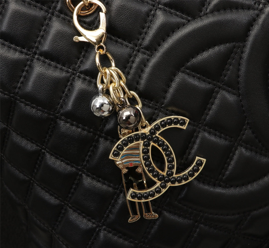 CE-Pendant zipper shopping bag