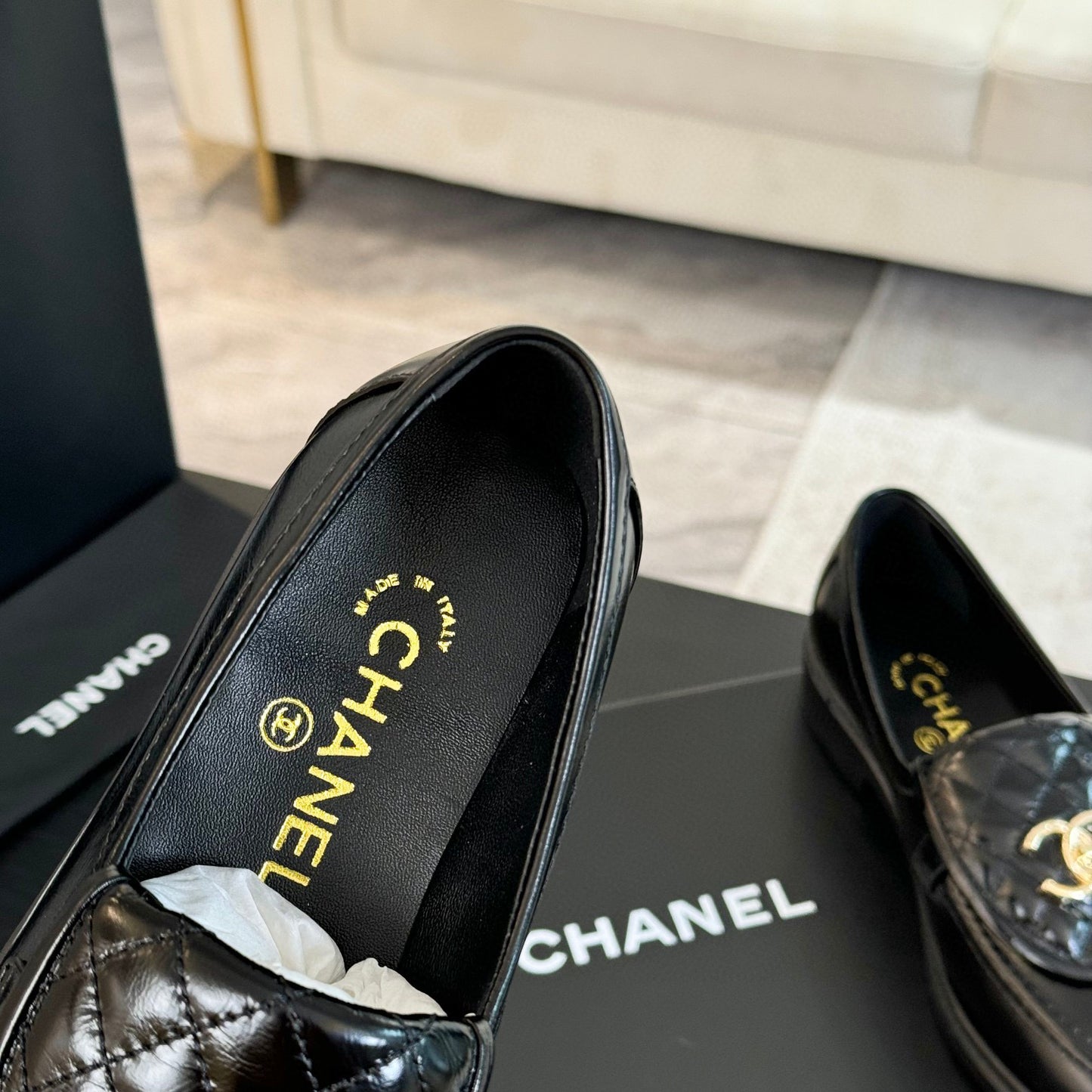 CE-Classic clamshell loafers