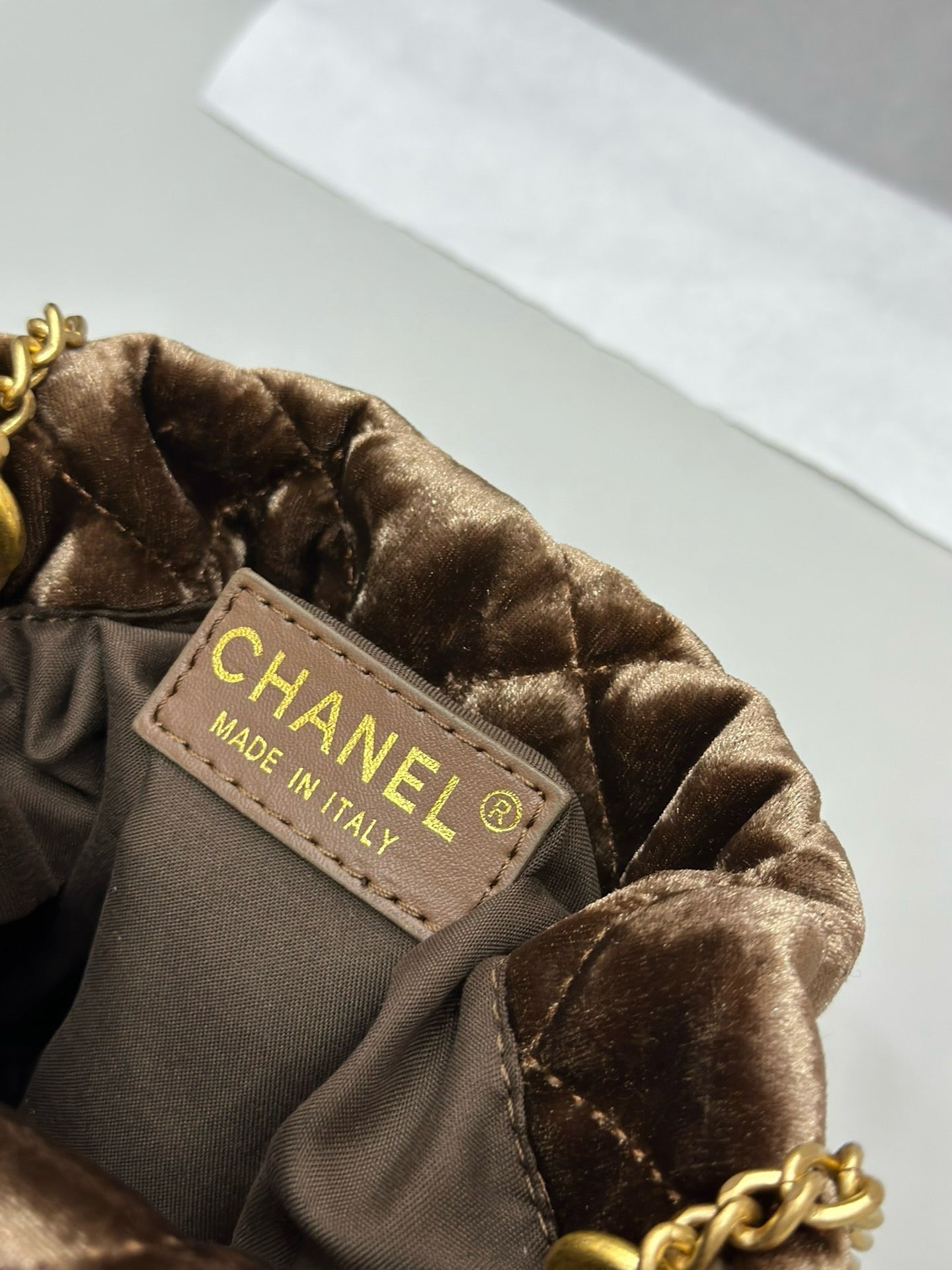 CE-Buckle bucket bag