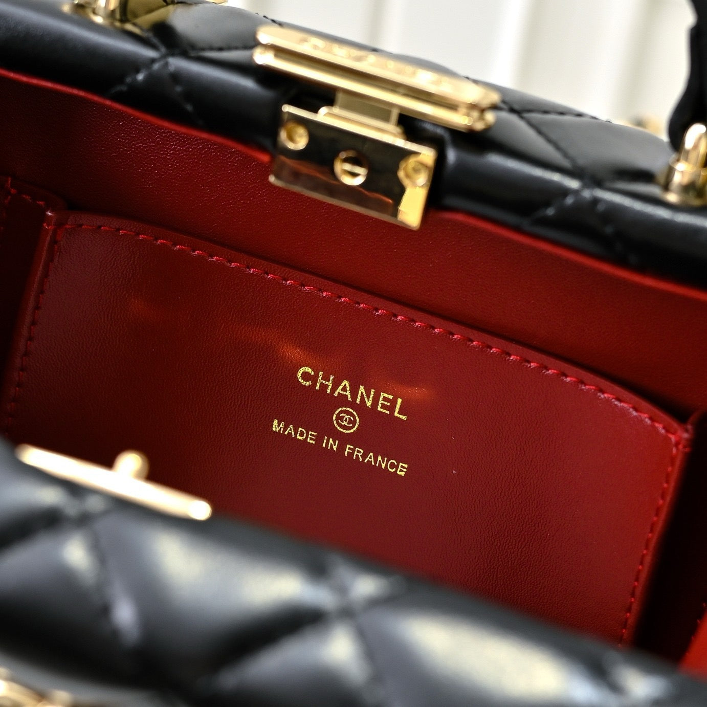 CE-24K ๐ Handbag