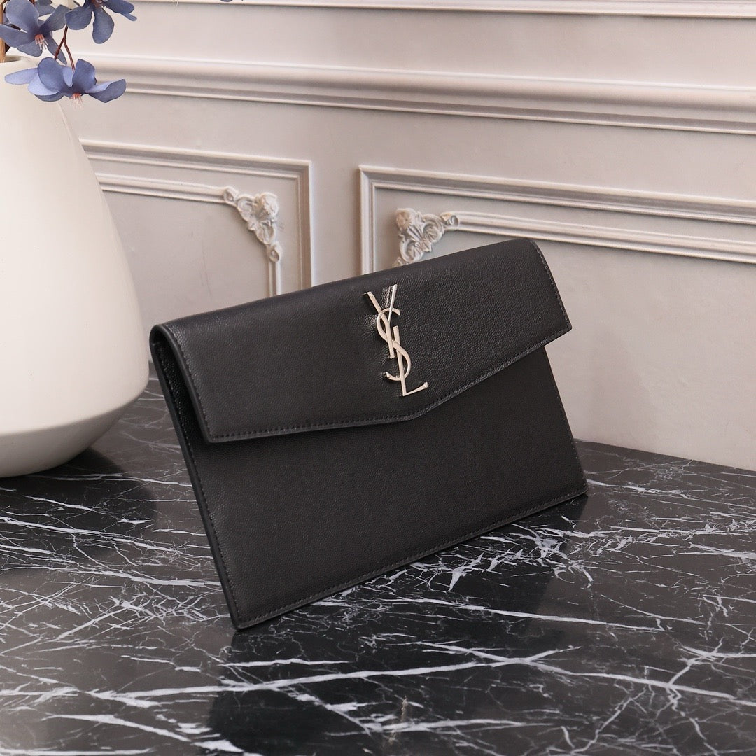Y-Uptown clutch bag