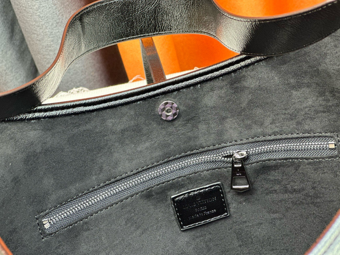 L-CarryAll Dark