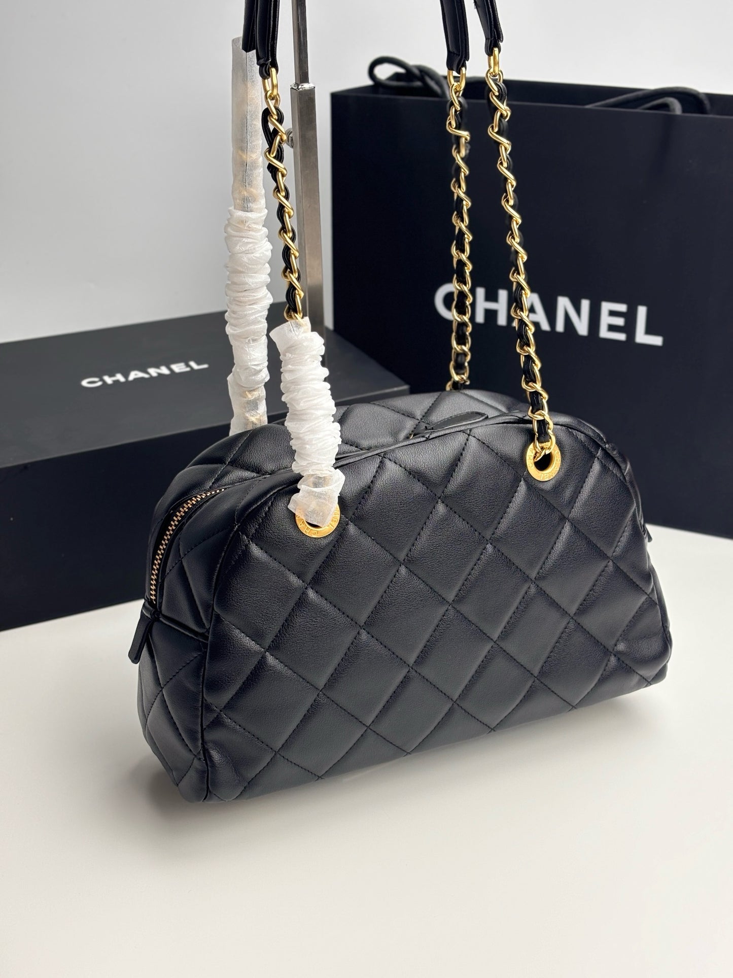 CE-Vintage Hilton bag