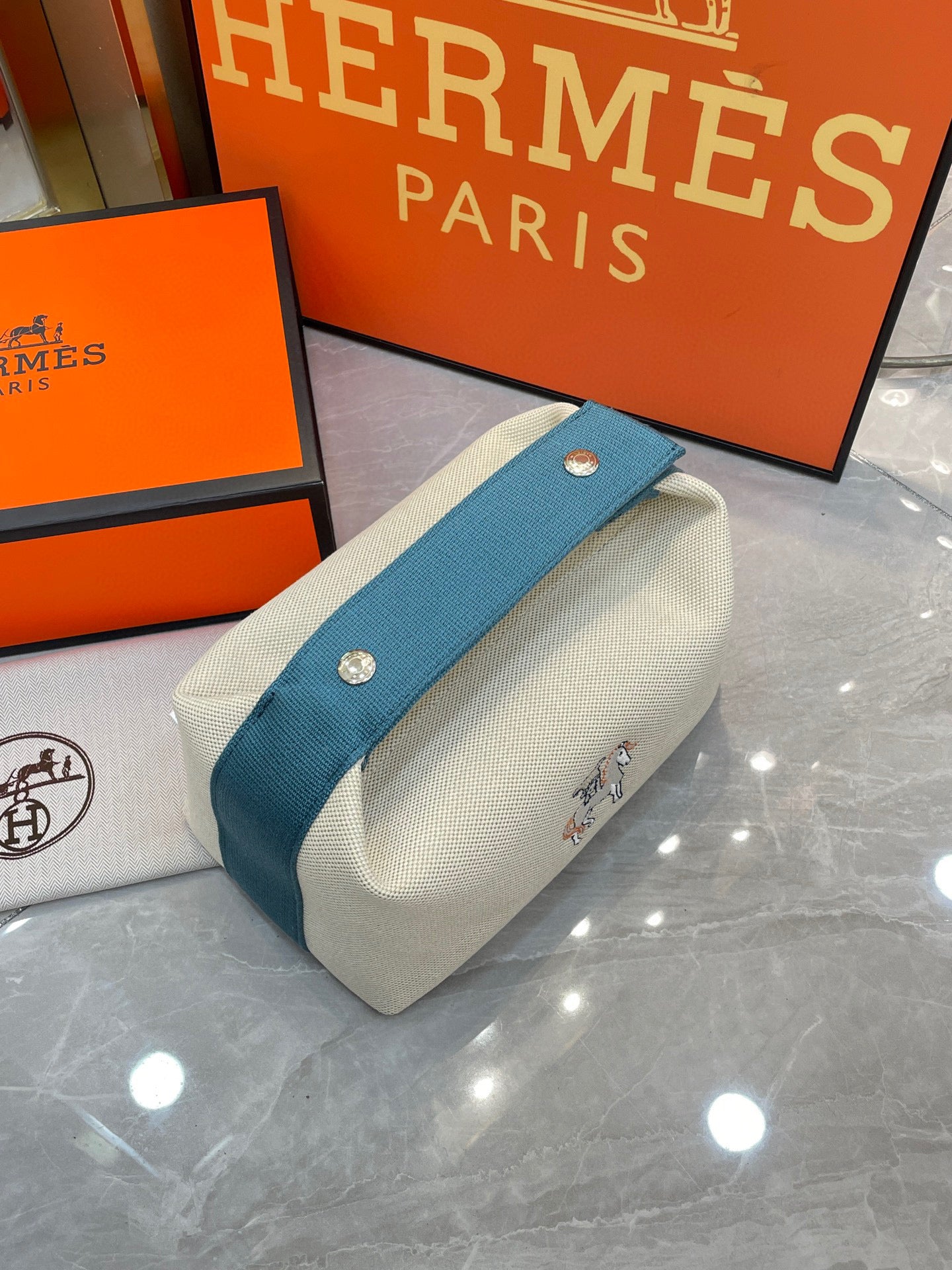 H-Box bag