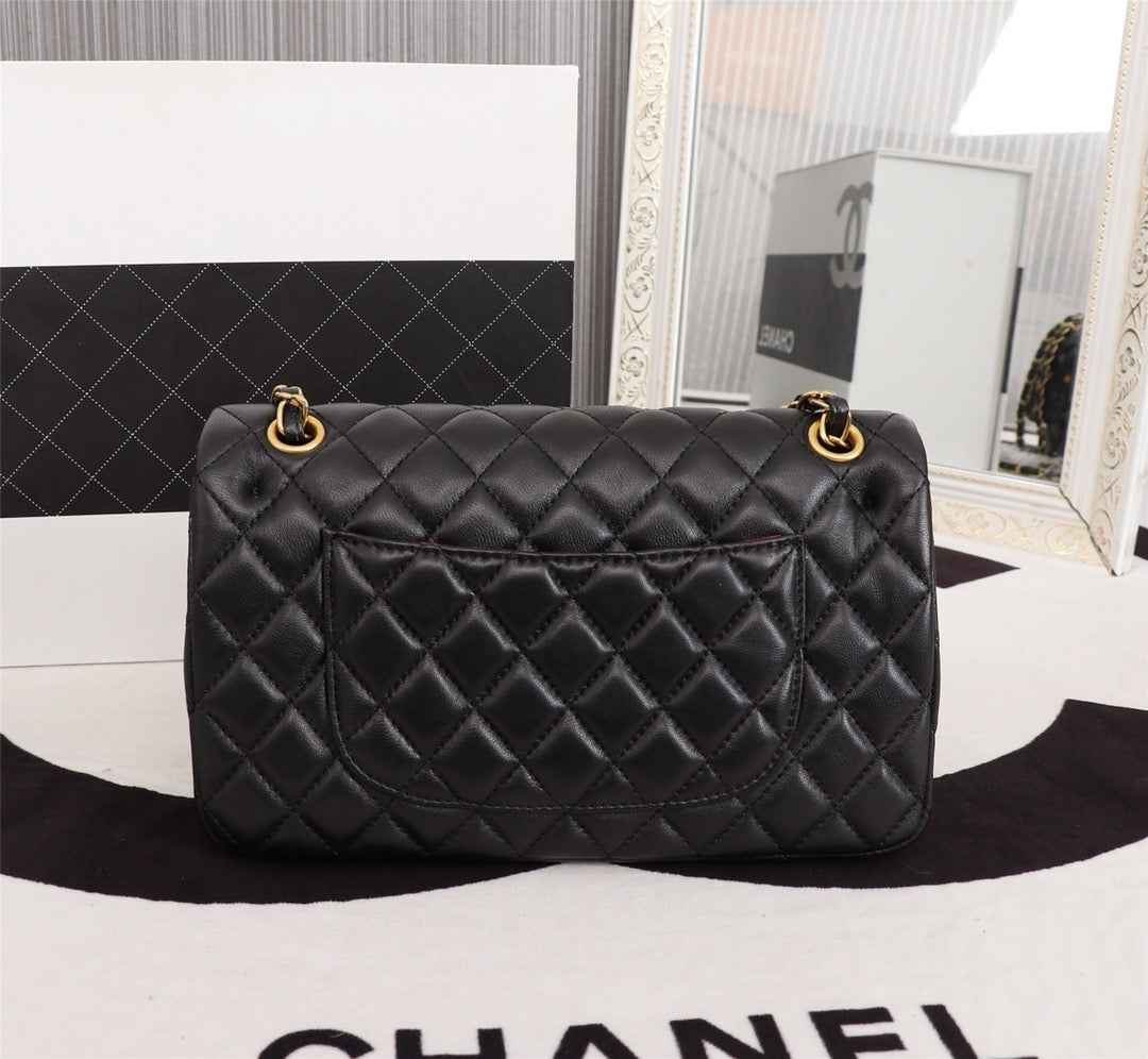 CE-Lucky Charm Classic Flap