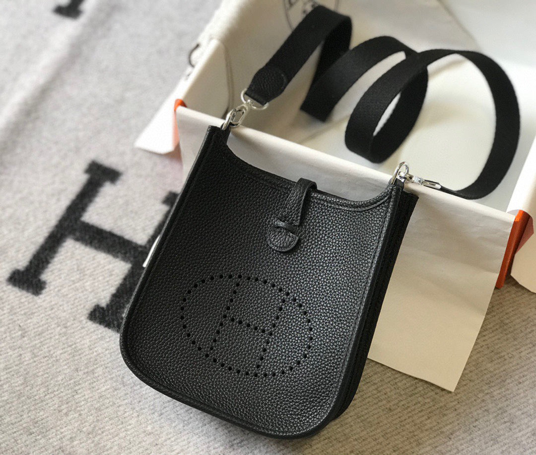 H-Evelyne mini