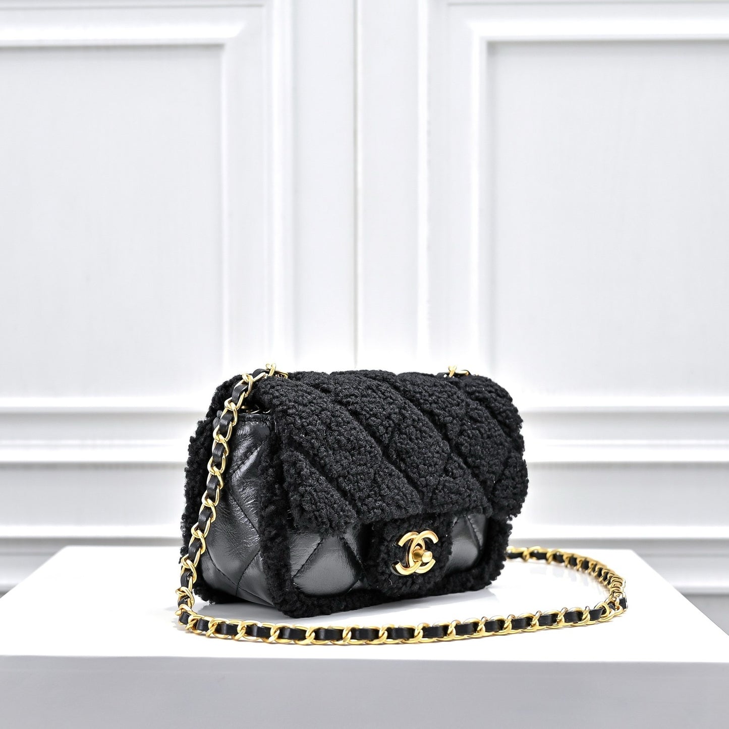 CE-24K Handbags