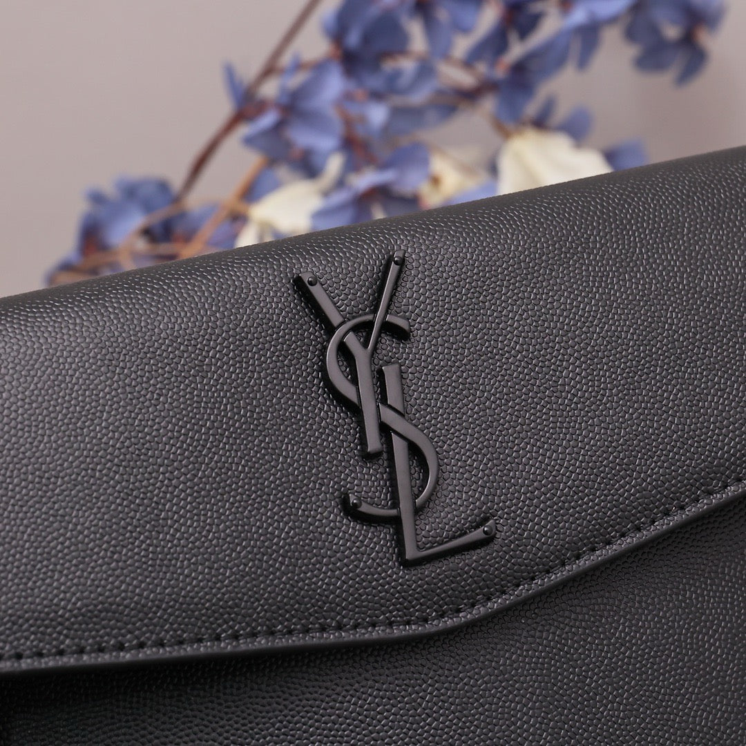 Y-Uptown clutch bag