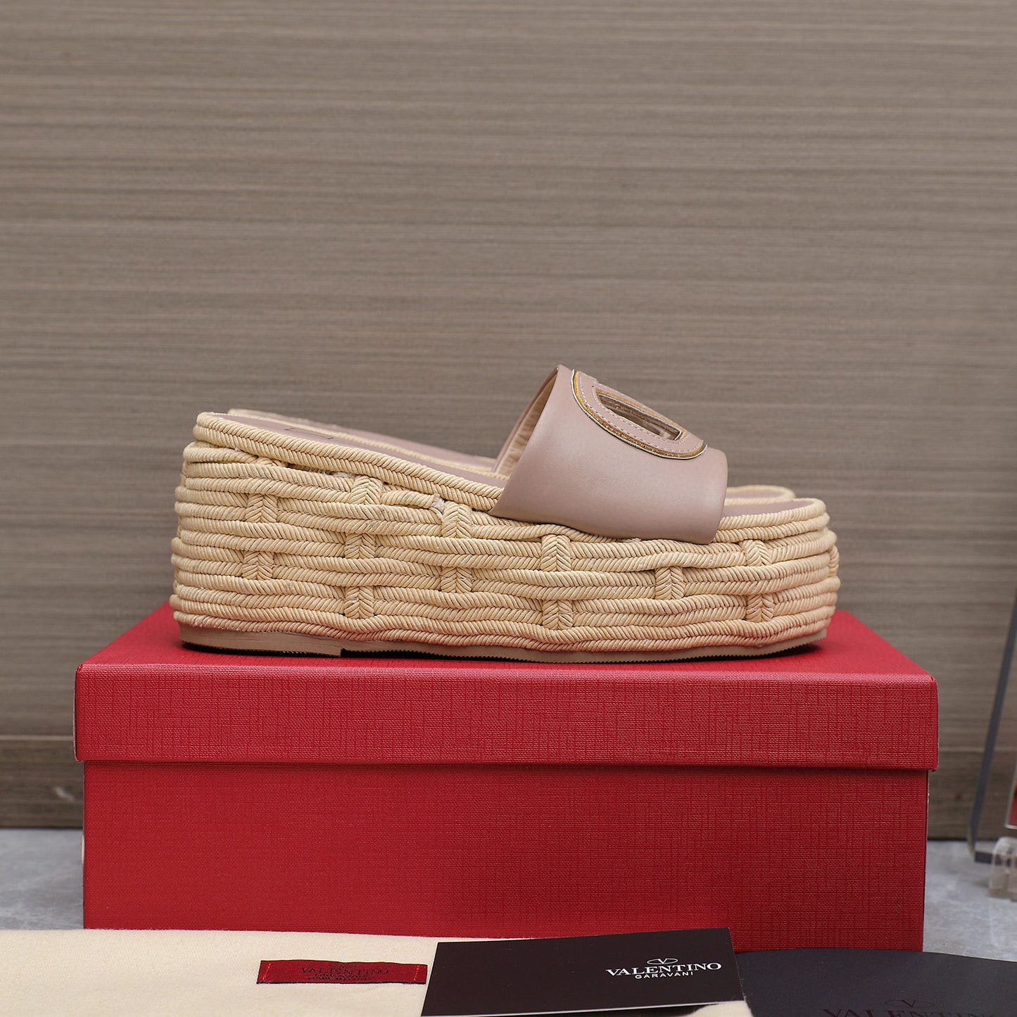 V-Rope Bottom Slippers